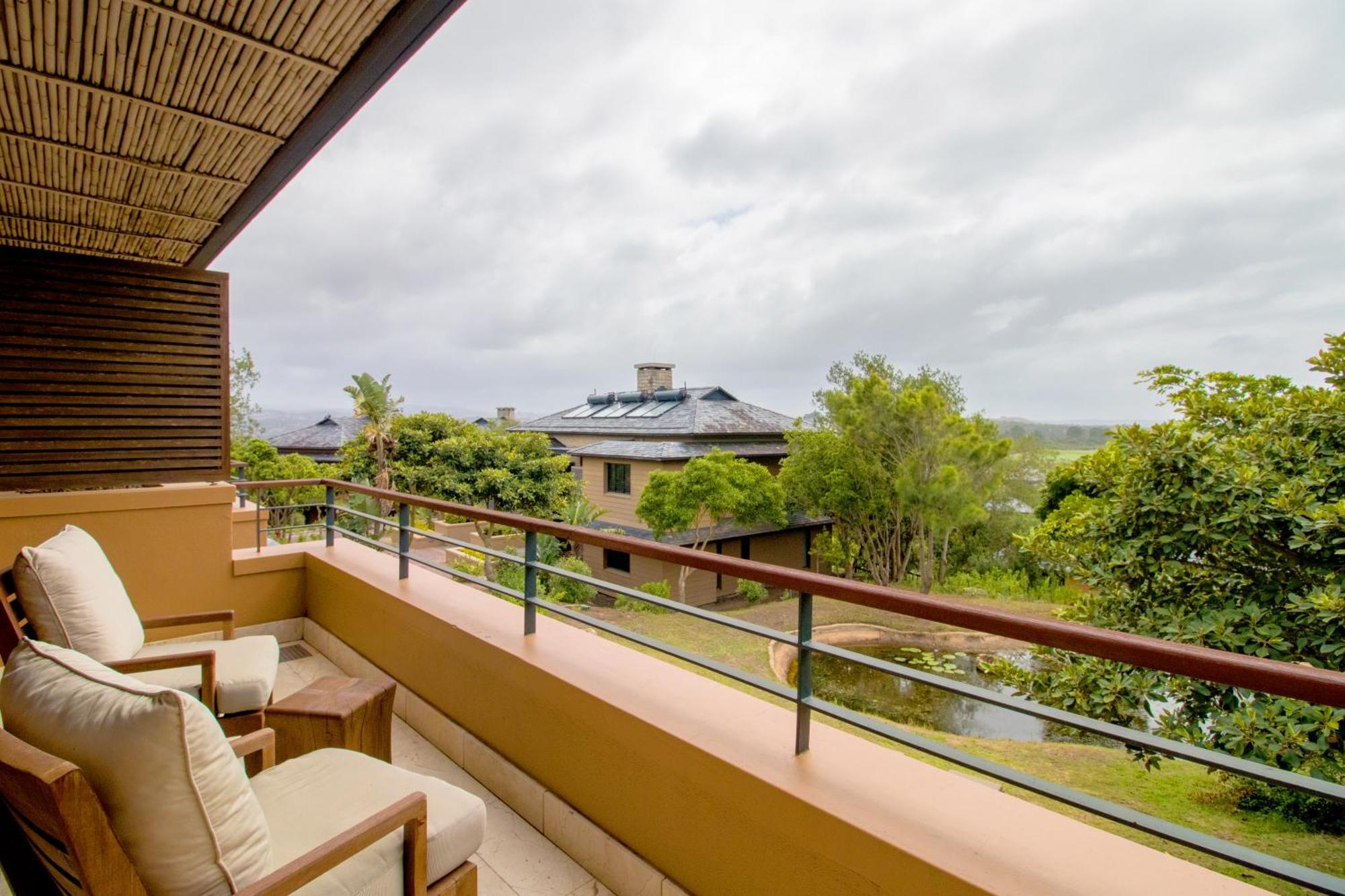 Pezula Nature Retreat Knysna Phòng bức ảnh A view from a balcony