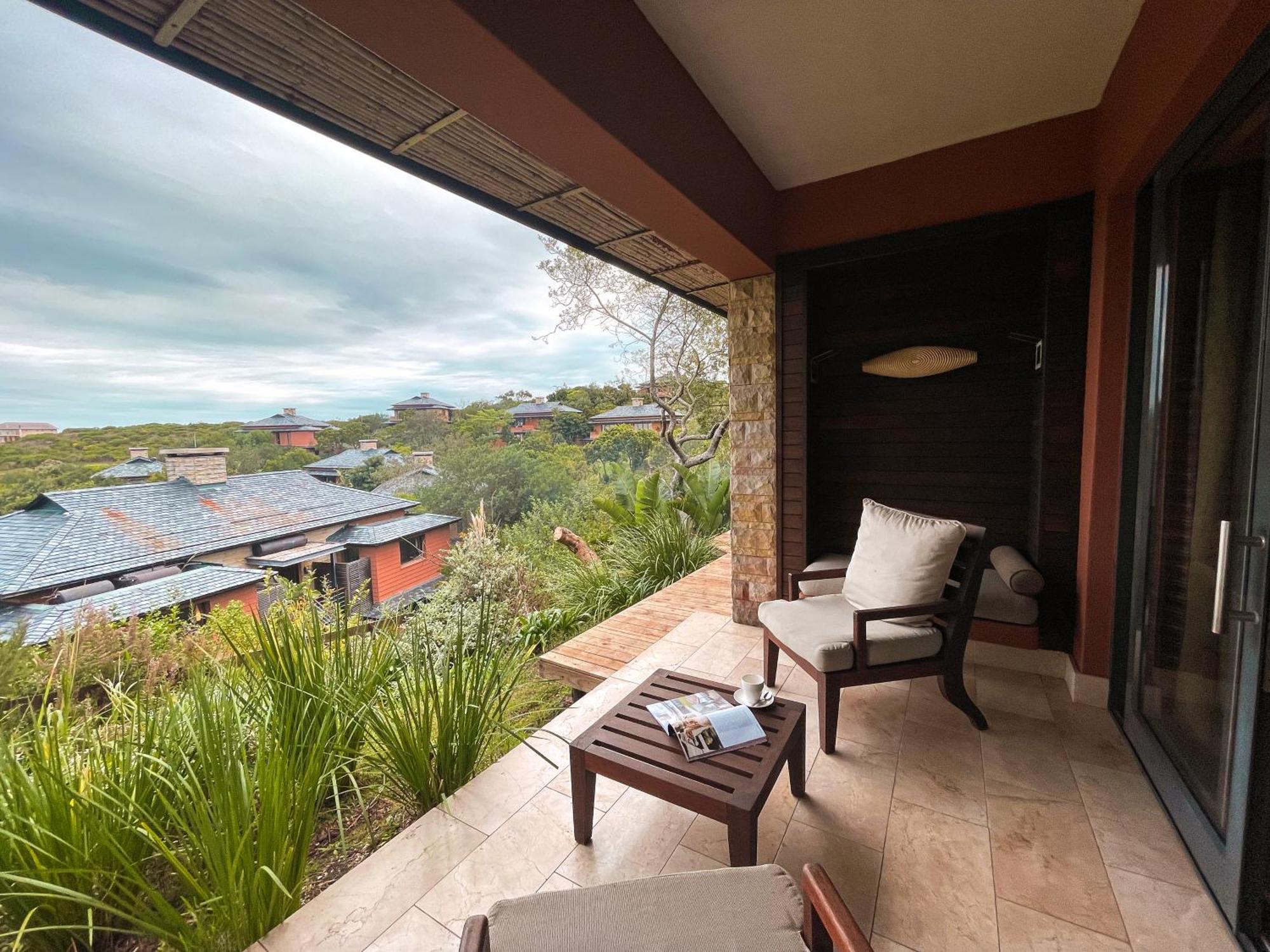 Pezula Nature Retreat Knysna Phòng bức ảnh A view from a suite at the Four Seasons Resort